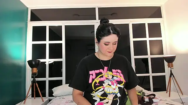 harimoon1 online show from 11-08-25, 03:18