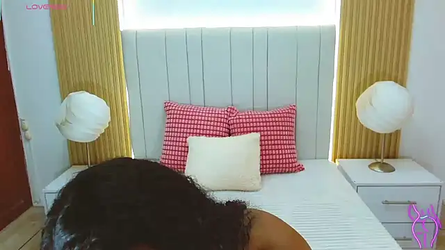 WildScarlet online show from 09-23-25, 10:40