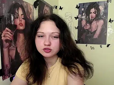 Snapshot of LadyAlice_ chatting on 09-15-25, 06:02 LadyAlice online show from 09-15-25, 06:02