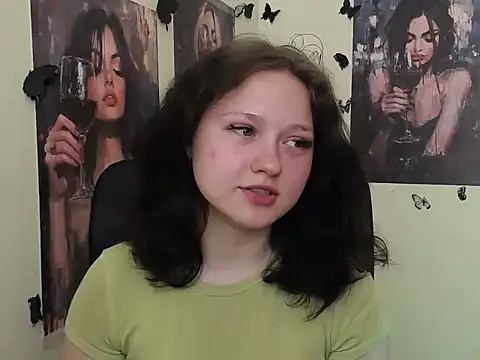 Snapshot of LadyAlice_ chatting on 05-05-26, 06:21 LadyAlice online show from 05-05-26, 06:21