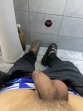 lDarkGreyl online show from 10-04-25, 08:51