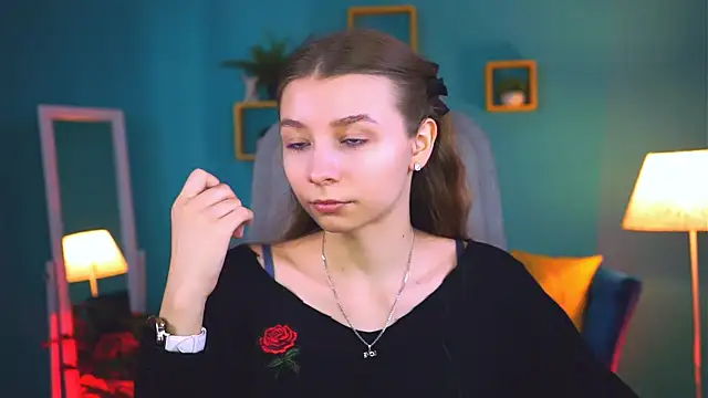 JulieDaniel online show from 10-07-25, 08:11