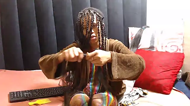 Snapshot of SexyChantyBabe25 chatting on 10-12-25, 04:28 SexyChantyBabe25 online show from 10-12-25, 04:28