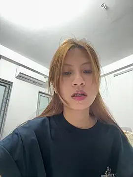 Lil-Gi online show from 05-10-26, 05:51