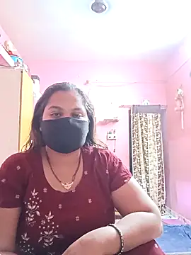 Snapshot of biggbobbsgirl chatting on 02-17-26, 06:14 biggbobbsgirl online show from 02-17-26, 06:14