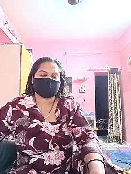 Snapshot of biggbobbsgirl chatting on 02-22-26, 02:13 biggbobbsgirl online show from 02-22-26, 02:13