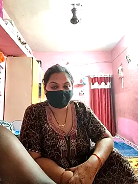 Snapshot of biggbobbsgirl chatting on 03-23-26, 05:28 biggbobbsgirl online show from 03-23-26, 05:28