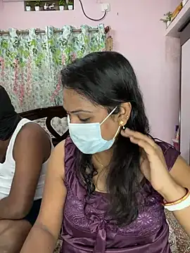 Lovlycouple1 online show from 03-25-26, 10:43