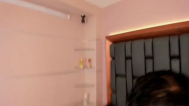 LisaMendez online show from 09-25-25, 03:43