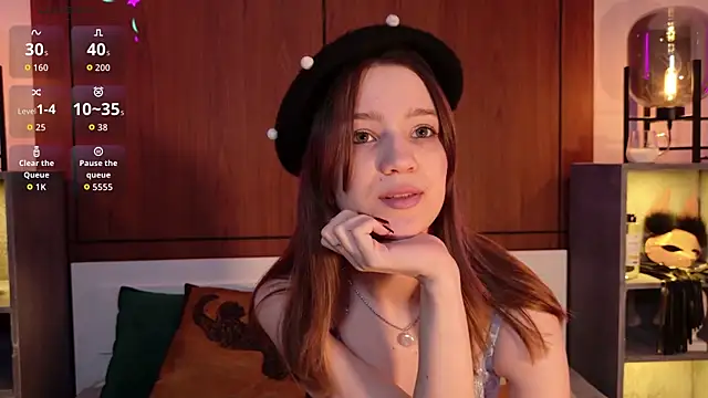 Alison kisss online show from 05-06-26, 07:08