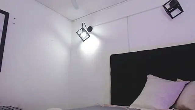 bloom bbc online show from 09-18-25, 08:33