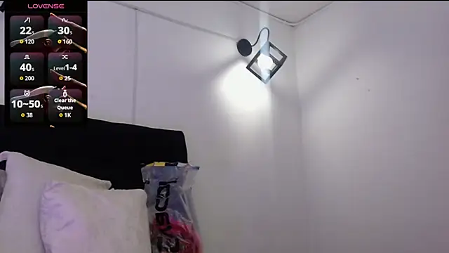 bloom bbc online show from 09-24-25, 08:34