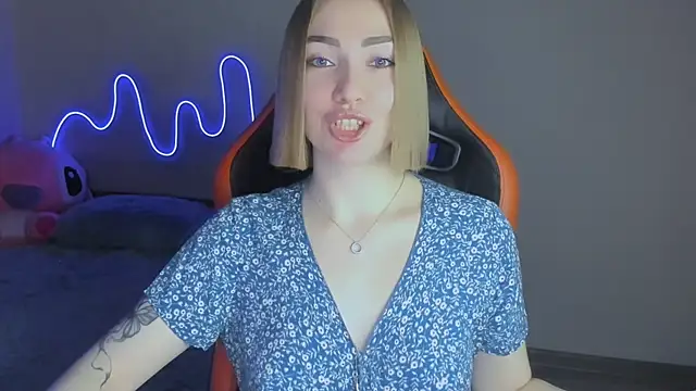 LaraKrein lk online show from 11-29-25, 02:42