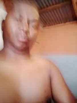 Snapshot of liamer25 chatting on 10-13-25, 09:42 liamer25 online show from 10-13-25, 09:42