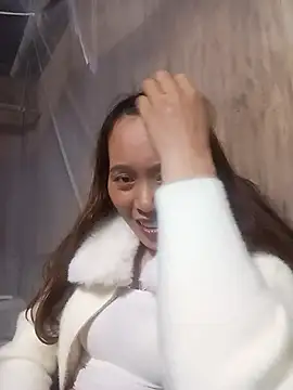 Bianly online show from 11-13-25, 02:16