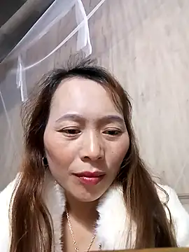 Bianly online show from 11-25-25, 01:22