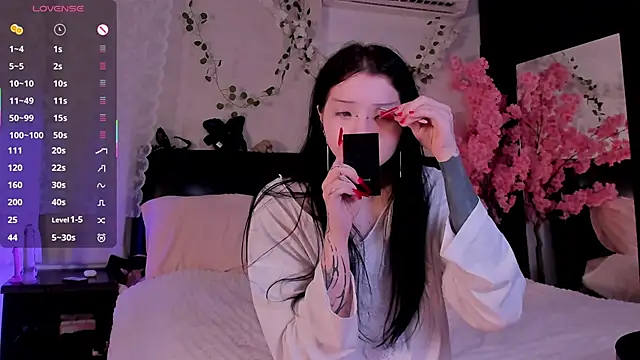 Lein Bone online show from 10-19-25, 12:11