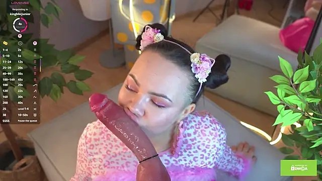 bllowwoww online show from 10-30-25, 08:27