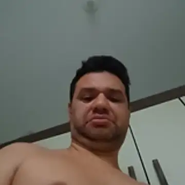 Snapshot of Crocante_Hot chatting on 04-21-26, 10:21 Crocante Hot online show from 04-21-26, 10:21