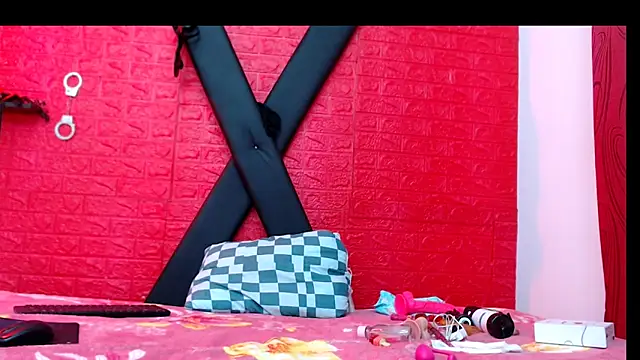 bdsmforever18 online show from 10-11-25, 02:22