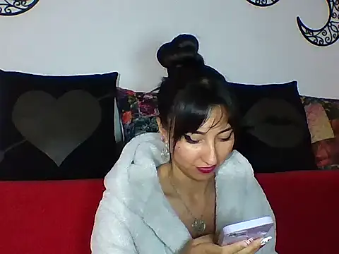 a miss online show from 12-21-25, 01:13