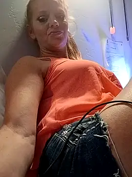 Snapshot of IrishGoddess69247 chatting on 01-18-26, 06:01 IrishGoddess69247 online show from 01-18-26, 06:01