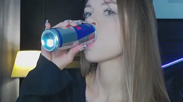 Snapshot of MarilynNova chatting on 02-24-26, 04:54 MarilynNova online show from 02-24-26, 04:54