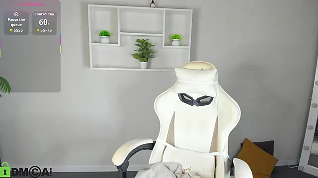 Snapshot of Allice_Cox chatting on 09-10-25, 01:16 Allice Cox online show from 09-10-25, 01:16