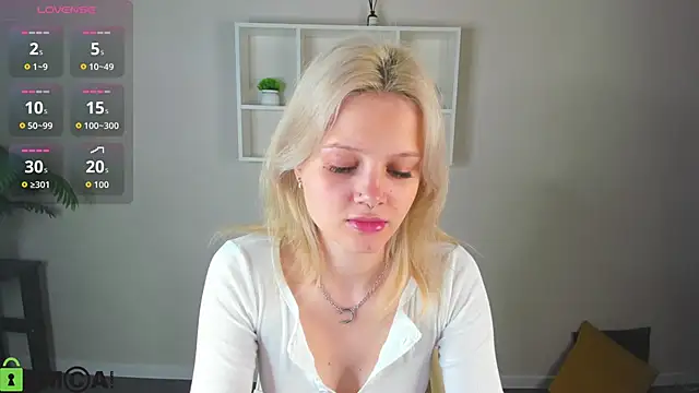 Snapshot of Allice_Cox chatting on 09-11-25, 01:06 Allice Cox online show from 09-11-25, 01:06