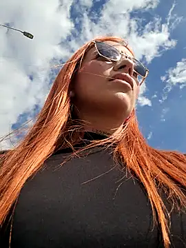 Alis xxx online show from 11-18-25, 07:18