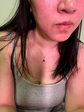 Liqinqin online show from 10-08-25, 12:25