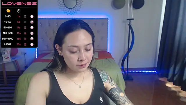 pink blossom  online show from 09-13-25, 03:56
