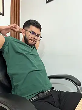 milosky00 online show from 02-02-26, 07:45