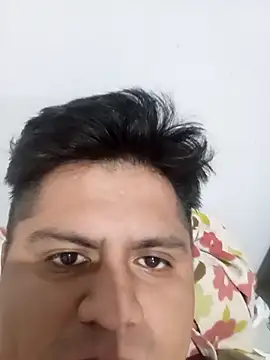 Yiyo19-3 online show from 10-16-25, 09:43