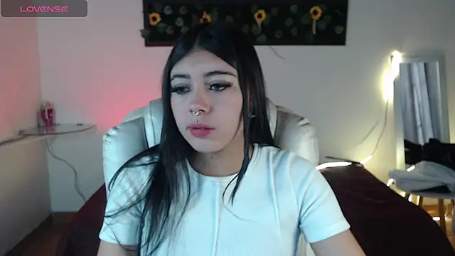 gabriella live online show from 10-10-25, 04:39