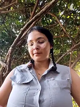 Lily-o online show from 10-08-25, 09:01