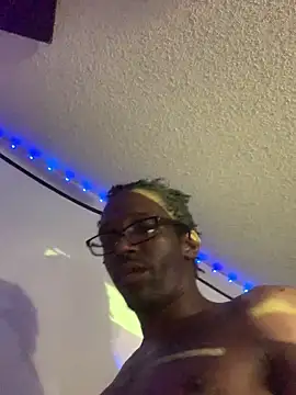 Triggerhappycj100 online show from 03-09-26, 12:25