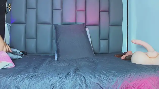 Snapshot of Roxana_gomez chatting on 09-25-25, 03:10 Roxana gomez online show from 09-25-25, 03:10