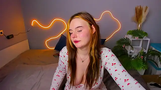 kitty rinnaa online show from 10-15-25, 01:39