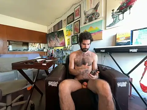 Pupscritch online show from 10-16-25, 06:31