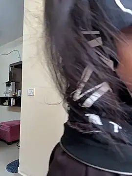 modelnishu online show from 04-30-26, 05:47