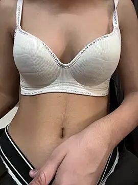 modelnishu online show from 05-03-26, 03:12