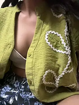 modelnishu online show from 05-04-26, 03:41