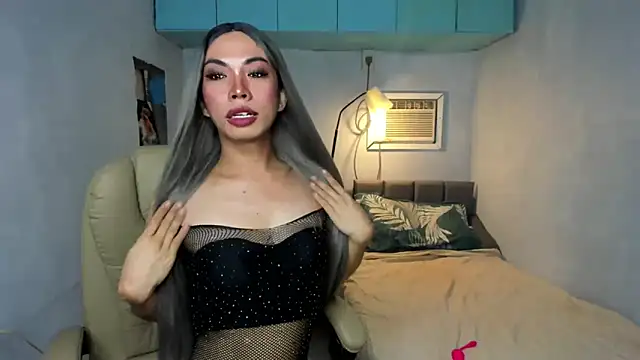 Snapshot of Tsfenty08_ chatting on 10-01-25, 11:44 Tsfenty08 online show from 10-01-25, 11:44