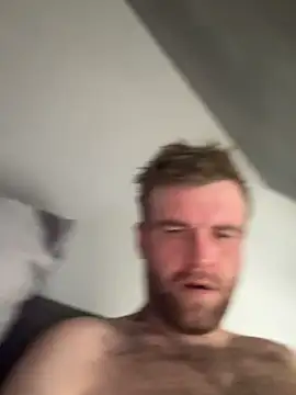 Snapshot of jarda94cz chatting on 11-17-25, 01:17 jarda94cz online show from 11-17-25, 01:17