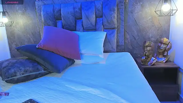 luna killari online show from 10-15-25, 11:43