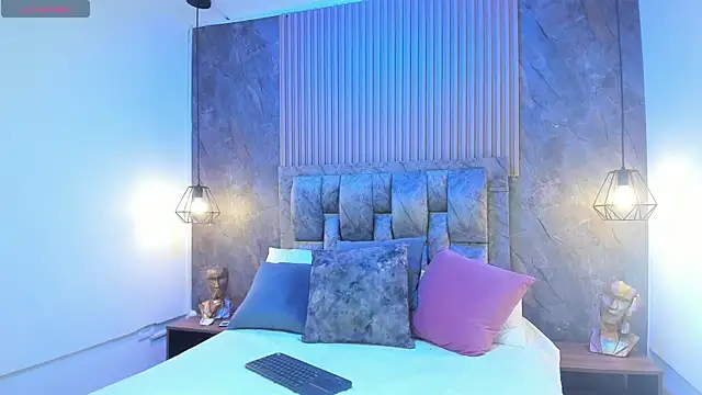 luna killari online show from 10-30-25, 11:44