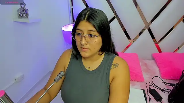 megann  up online show from 11-14-25, 03:27