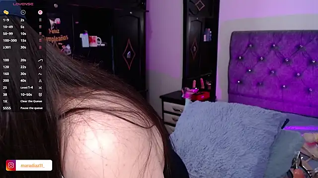 MaraDiaz11 online show from 10-09-25, 09:24