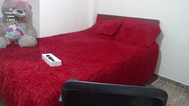 Snapshot of ruby_sky69 chatting on 03-05-26, 02:57 ruby sky69 online show from 03-05-26, 02:57